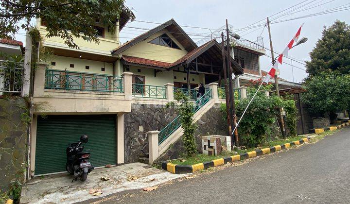 Rumah Nyaman 2 Lantai, Furnished, Dapat View, Bukit Ligar Dago 1