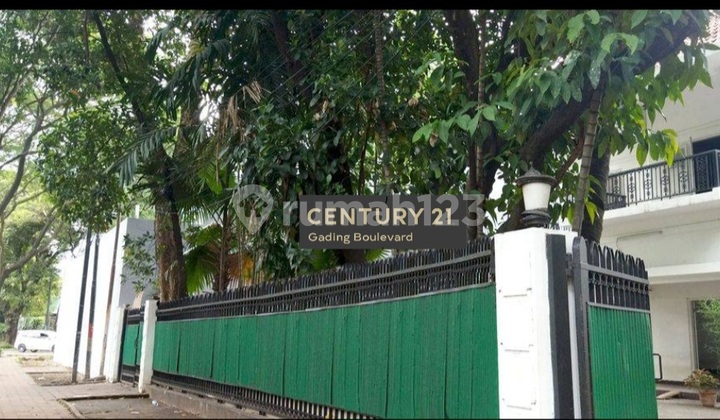 Turun Harga Murah Rumah Menteng Jakpus Strategis Jalan Raya 2