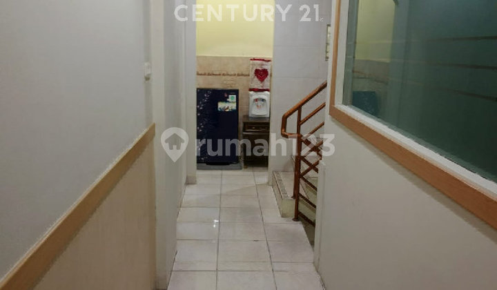 Selling Cheap, Good Quality, Strategically Located Shop House in Taman Kencana Pluit 2