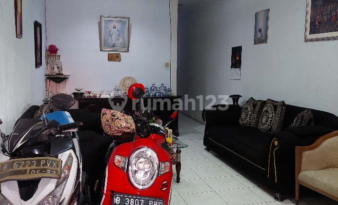 Rumah Usaha Tanah Tinggi Senen Strategis 2