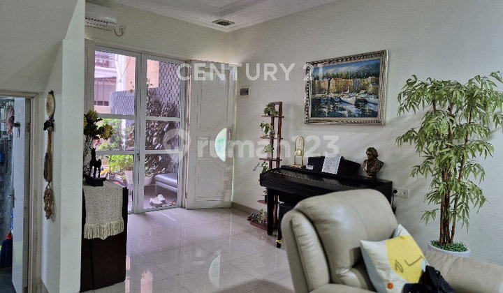 Beautiful Serene House Near Kelapa Gading Mall For Sale Cheap Fast Beautiful Serene House Near Kelapa Gading Mall For Sale Cheap Fast