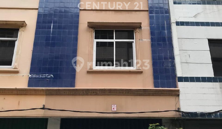 Ruko 4 Lantai di Komplek Mangga Dua Plaza, Area Pertokoan Ruko 4 Lantai di Komplek Mangga Dua Plaza, Area Pertokoan