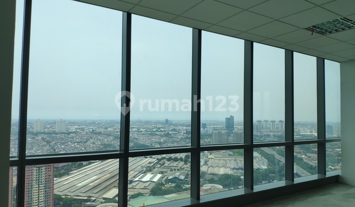 Holland Village Office Space
Jl A.Yani  by pass Jakarta Pusat, 720 m, Baru 5