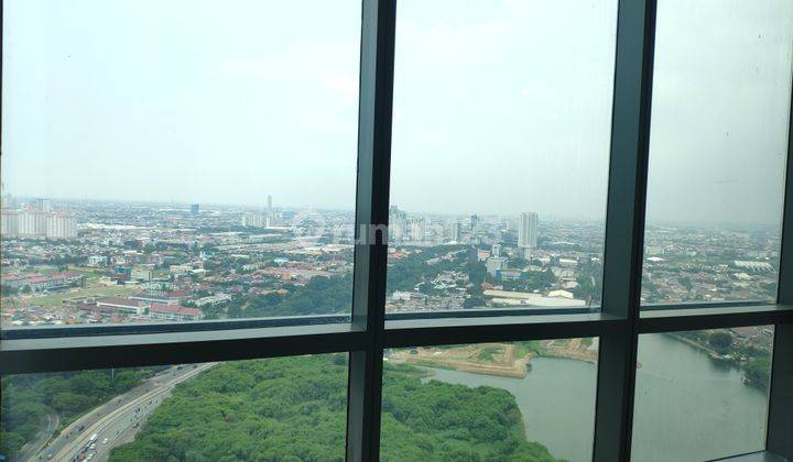 Holland Village Office Space
Jl A.Yani  by pass Jakarta Pusat, 720 m, Baru 7