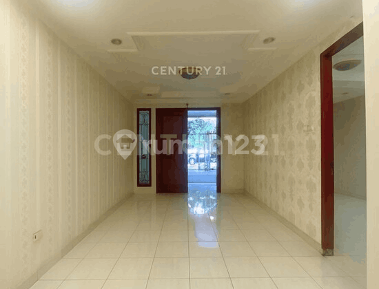 Rumah di Gading Pandawa Kelapa Gading Jakarta Utara 2