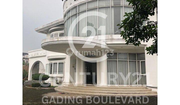 Villa Mewah di Puncak Cisarua Jalan Raya View Gunung Furnished 1