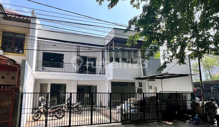 Rumah Usaha Di Gading Elok Utara Klp Gading. Strategis Jln Ramai