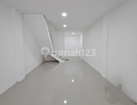 TURUN HARGA BU Ruko Radio Dalam Raya Persis Sebelah BCA