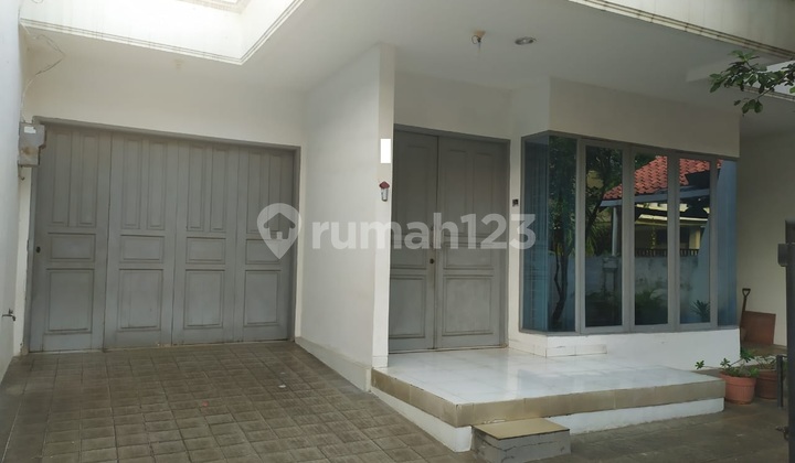 Rumah di Jl Cempaka Putih Timur. Jakpus 1