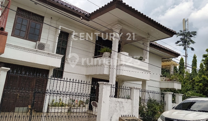 Nice Spacious House 249 M2 in Duren Sawit, East Jakarta Nice Spacious House 249 M2 in Duren Sawit, East Jakarta