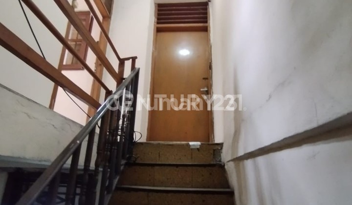 Rumah Tua Hitung Tanah di Jl Kramat Kwitang Jakarta Pusat 2