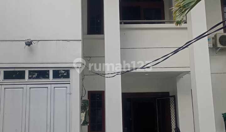 Rumah Puri Indah Blok E Rumah Puri Indah Blok E