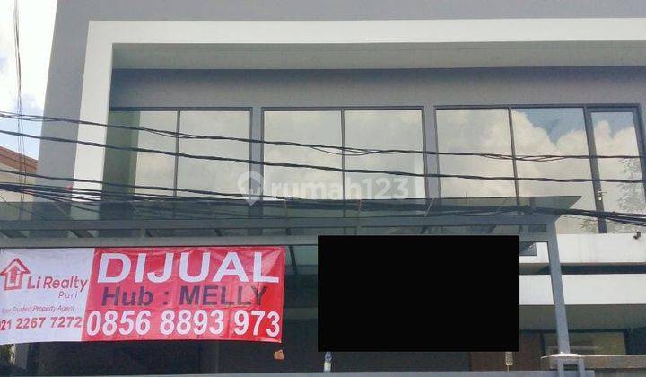 Rumah di Jl.kedoya Azalea , Jakarta Barat 1