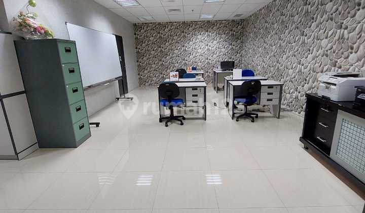 Puri Indah Financial Tower 125m East Facing