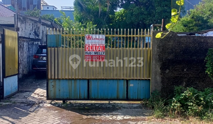 Tanah 667 m2 Kemandoran,SHM Jakarta Selatan