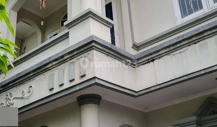 Rumah 2 Lantai di Permata Buana P.damar Iv, Jakarta Barat 2