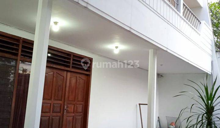 Rumah 3 Lantai Raya Dukuh Kupang Barat Nol Jalan Raya Strategis 2