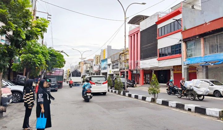 For Sale Ruko Raya Kapasan Strategic Commercial Area 2