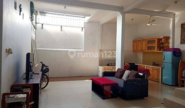 Dijual Rumah Perumahan Mojoroto Indah Strategis Semi Furnished 2