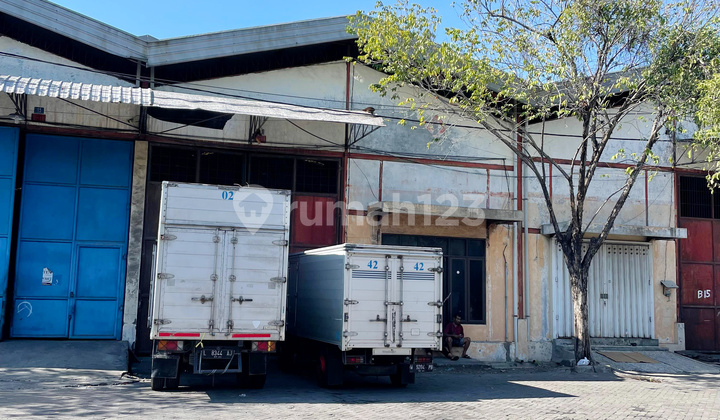 For Sale: Mutiara Margomulyo Indah Warehouse, Strategic Location For Sale: Mutiara Margomulyo Indah Warehouse, Strategic Location