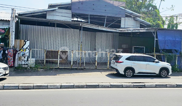 For Rent: Commercial Building on Raya Bypass Juanda, Across from Hotel For Rent: Commercial Building on Raya Bypass Juanda, Across from Hotel