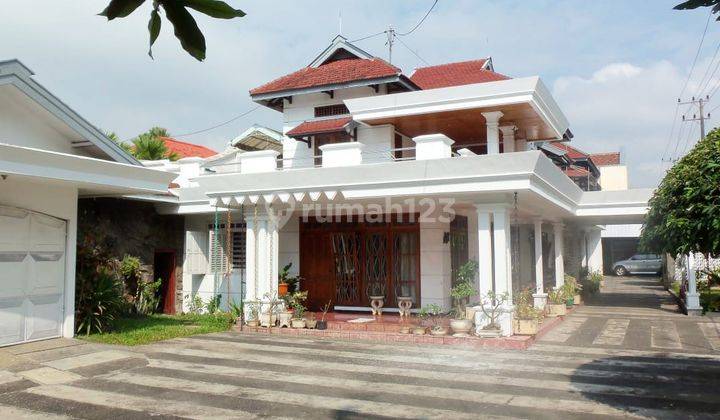 Rumah Jalan Dr Cipto Kota Malang Lokasi Komersial Strategis 2