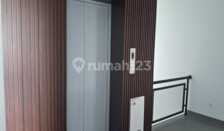 Dijual Rumah 3 LT Feronia Park Alam Sutera Brand New 2