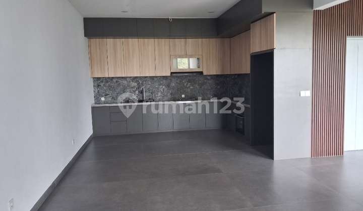 Dijual Rumah 3 LT Flamboyan Alam Sutera Brand New 2