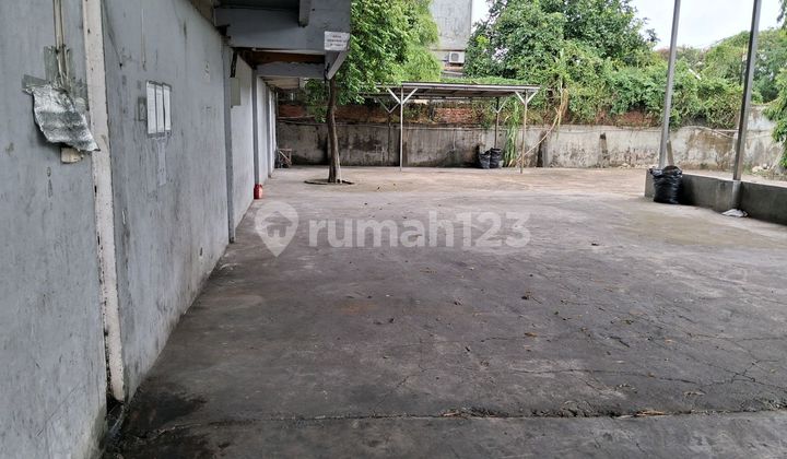 For Rent: Warehouse in Kapuk, Kamal Raya, North Jakarta, Land Area 3727, Building Area 2270, 40ft Container Access For Rent: Warehouse in Kapuk, Kamal Raya, North Jakarta, Land Area 3727, Building Area 2270, 40ft Container Access