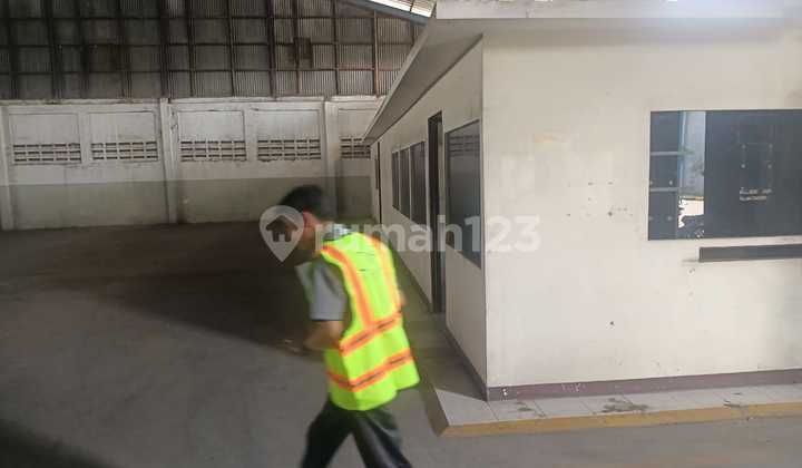 For Rent Warehouse Daan Mogot Batuceper Tgr Area/building 588 40ft Container Access