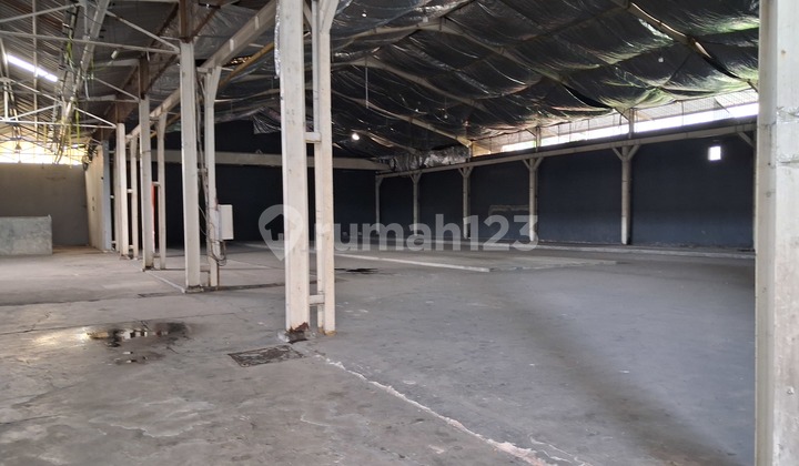 For Rent: Warehouse in Kapuk, Kamal Raya, North Jakarta, Land Area 3727, Building Area 2270, 40ft Container Access For Rent: Warehouse in Kapuk, Kamal Raya, North Jakarta, Land Area 3727, Building Area 2270, 40ft Container Access