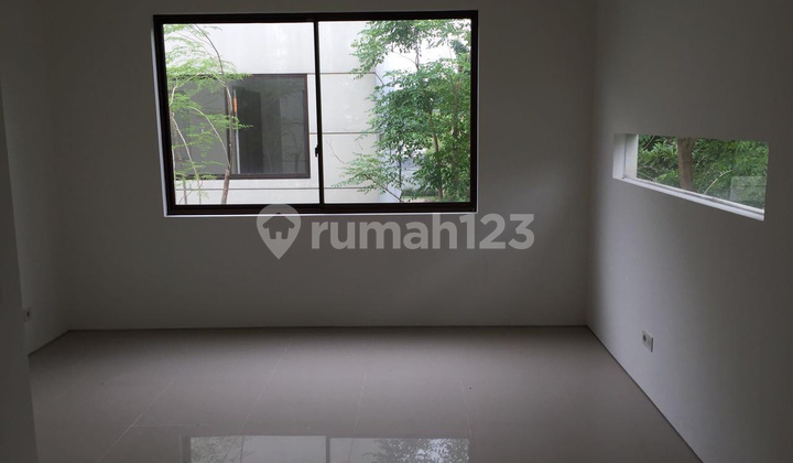 Disewakan Rumah Graha Natura Lontar Tipe Celandine 3Lt Hook Lt120m 3Kt Dekat Citraland dan Pakuwon Mall Surabaya Barat 2