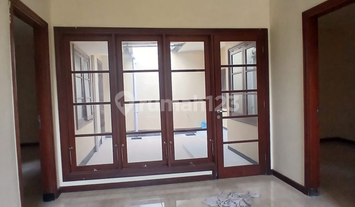 Disewakan Sewa Rumah Siap Huni Citraland Utama Lt210m Kt 3 Baru Renov 2