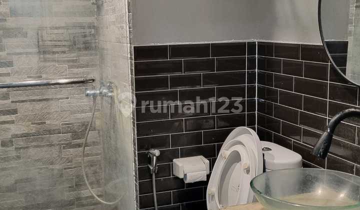 For Rent Apartment Puncak Bukit Golf 2Br Area 52m² 28th Floor Pool View 2