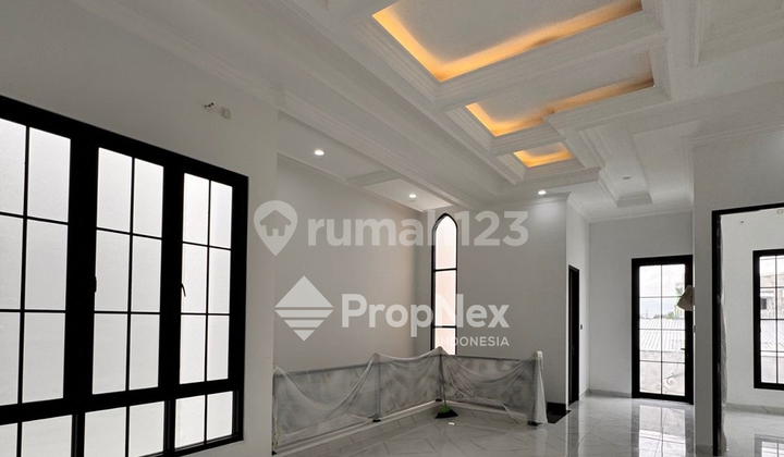 New 2-Story House 5 Bedrooms Babatan Pantai Kenjeran North Surabaya 2