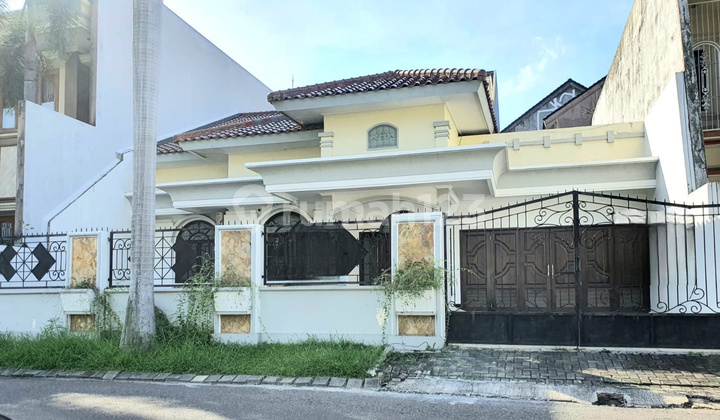 For Rent Citraland House 200m 3 Bedrooms Near Pakuwon Mall