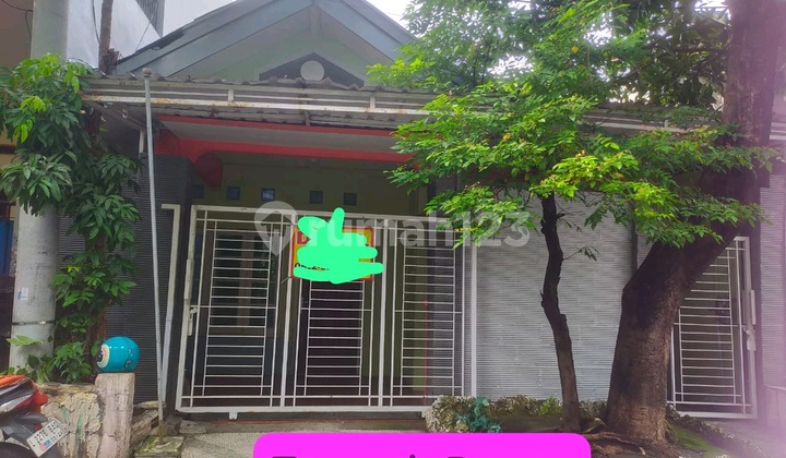 Rumah Jalan Raya Merpati Rewwin Waru