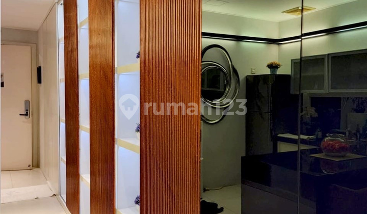 Dijual Apartemen The Vue Ciputra World LT 18 Full Furnish View Golf Luas 92M Surabaya Barat 2