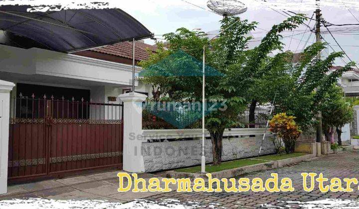 Dharmahusada Utara dekat SUPERINDO 1