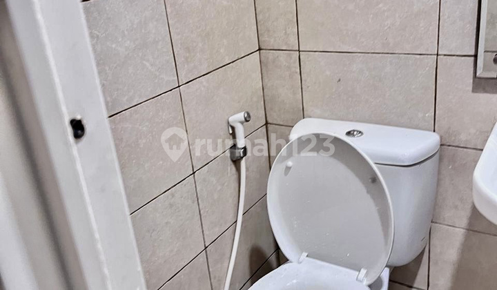DISEWAKAN APARTEMEN BESS MANSION STUDIO HOTEL JEMURSARI FURNISH 2