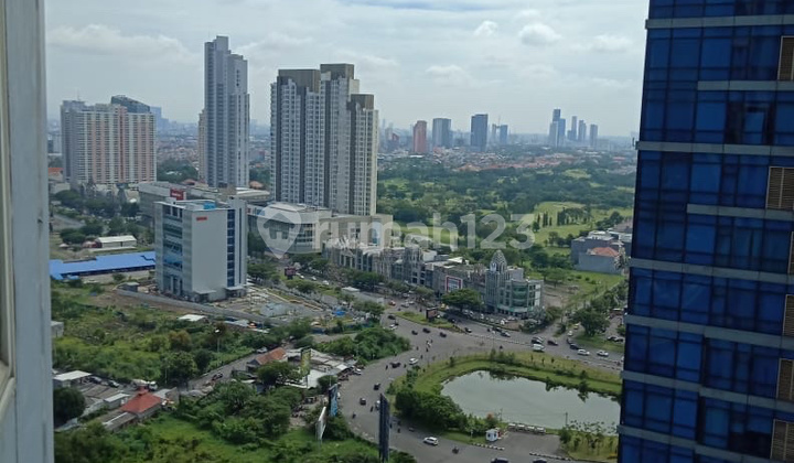 Disewakan Apartemen Tanglin Lt18 2Br Corner Full Furnish Luas 39M View Poolcity Connect Pakuwon Mall Surabaya Barat 2