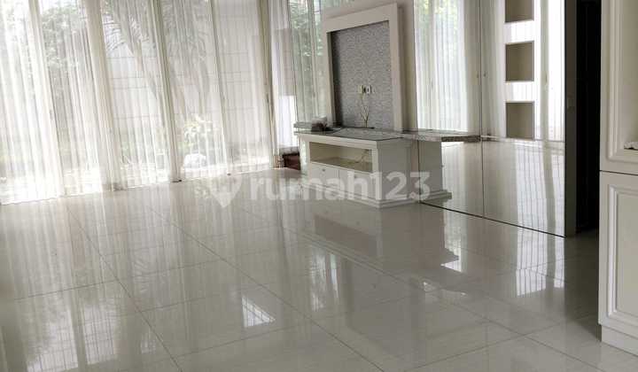 Pakuwon Indah Cluster Lariz Ville, West Surabaya 2