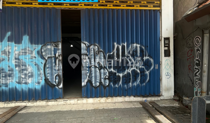 Banyuurip Tandes Sukomanunggal