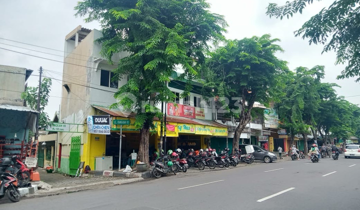 Putro Agung Kenjeran