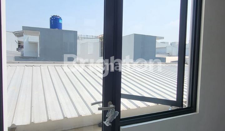 For Rent: Shop house ready for use. 2