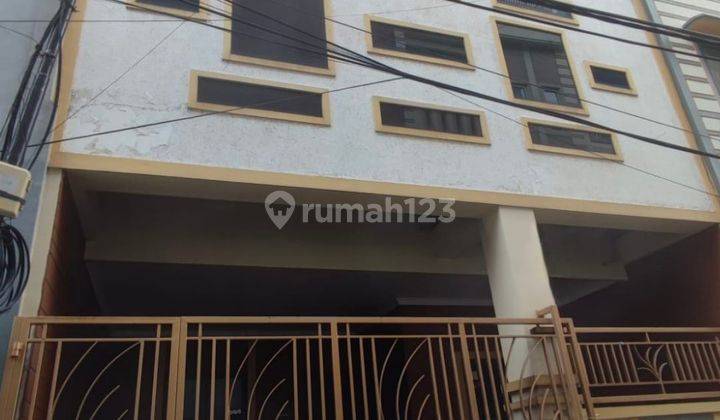 Rumah pademangan 5,5x18 4lt bagus rapih,siap huni. 1