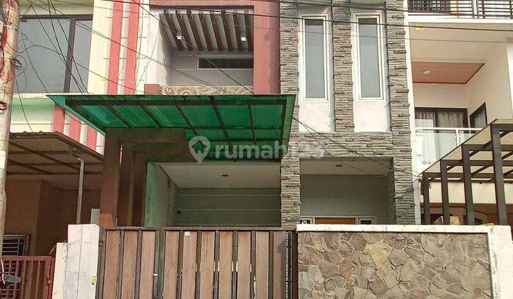 Siap Huni,,rumah Bagus 6x15 2,5lantai 3+1kmr,jln 2mobil. 1