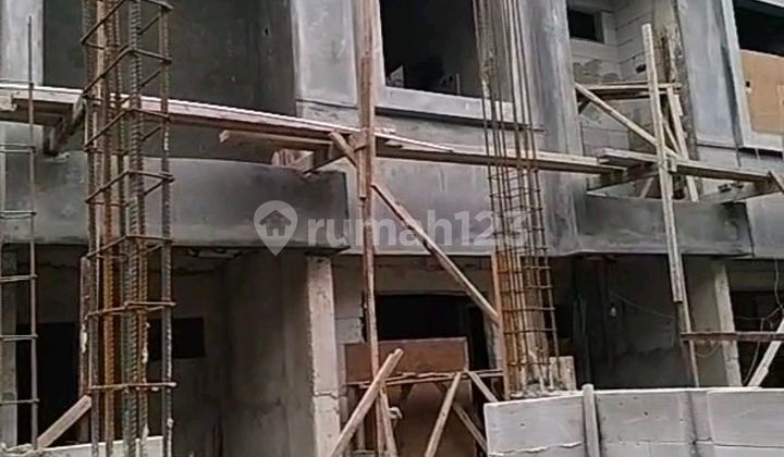 Rumah Baru Hampir Selesai 4x7 Meter Di Utan Kayu Hrg 500jt Nego. SHM Rumah Baru Hampir Selesai 4x7 Meter Di Utan Kayu Hrg 500jt Nego. SHM
