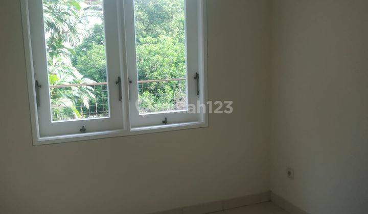 Jual Rumah Gading Serpong Crystal Summarecon 8x17 Murah Dekat Sms 2