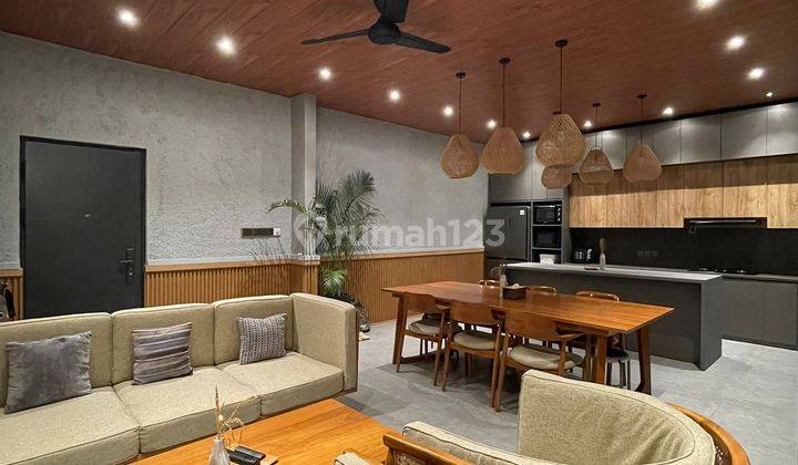 Rumah Suvarna Sutera Mandiri Furnish Cantik Murah 1